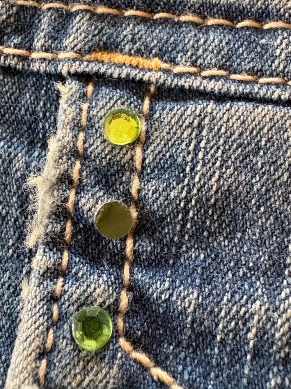 Vintage Y2K YMI Cropped Denim Jacket Green Rhinestone Bling Size L - Picture 14 of 14